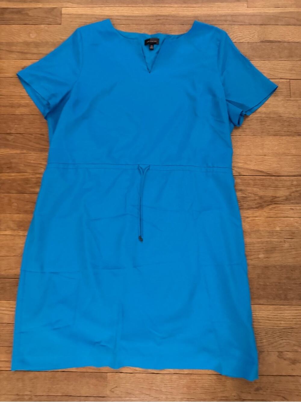 The Limited Women's Blue Knee Length Drawstring Shift Dress - Size XXL
b5
